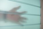 SINCERE SMILE 2.5 ft Obscure Louvre Window Glass/Blade Box - Image 2